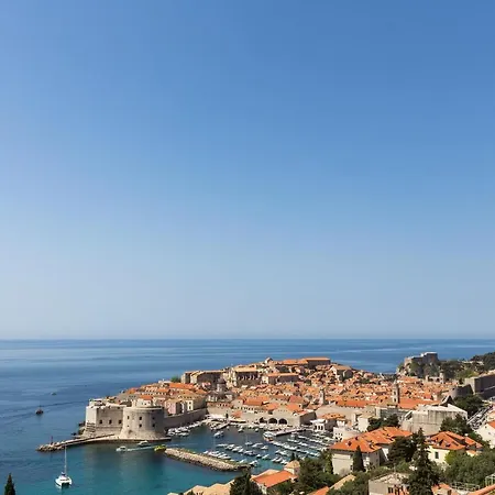 Lejlighed Beautiful Nest - Two Bedroom With Balcony And Sea View *