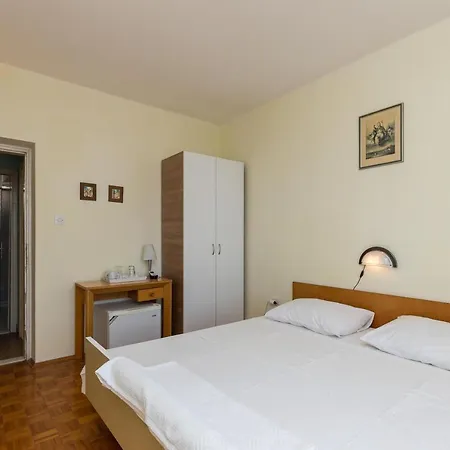 Beautiful Nest - Two Bedroom With Balcony And Sea View * Dubrovnik